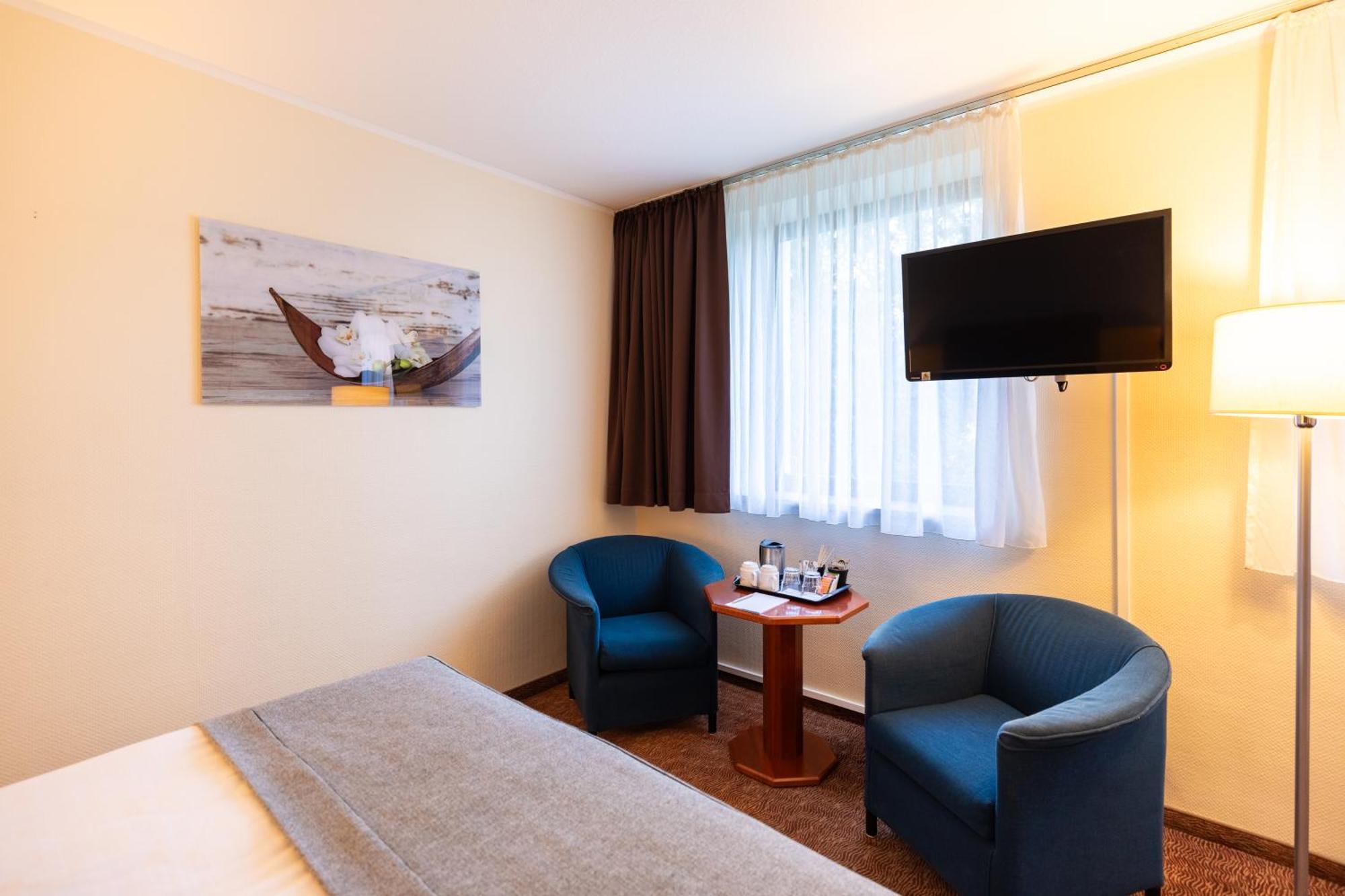 Select Hotel Silence Garden Koeln Ngoại thất bức ảnh