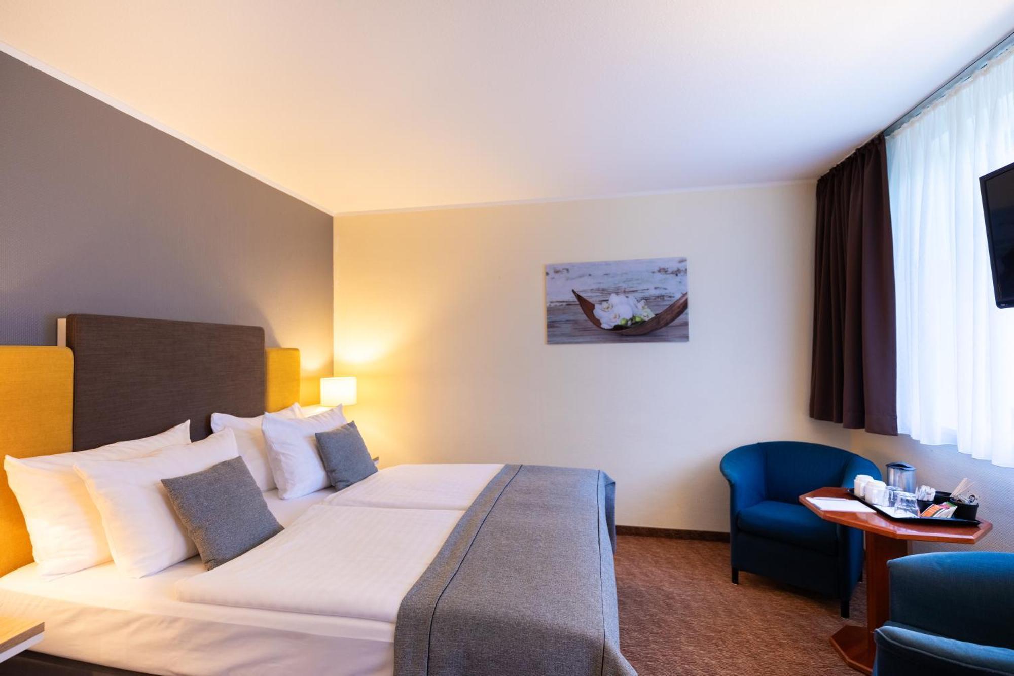 Select Hotel Silence Garden Koeln Ngoại thất bức ảnh