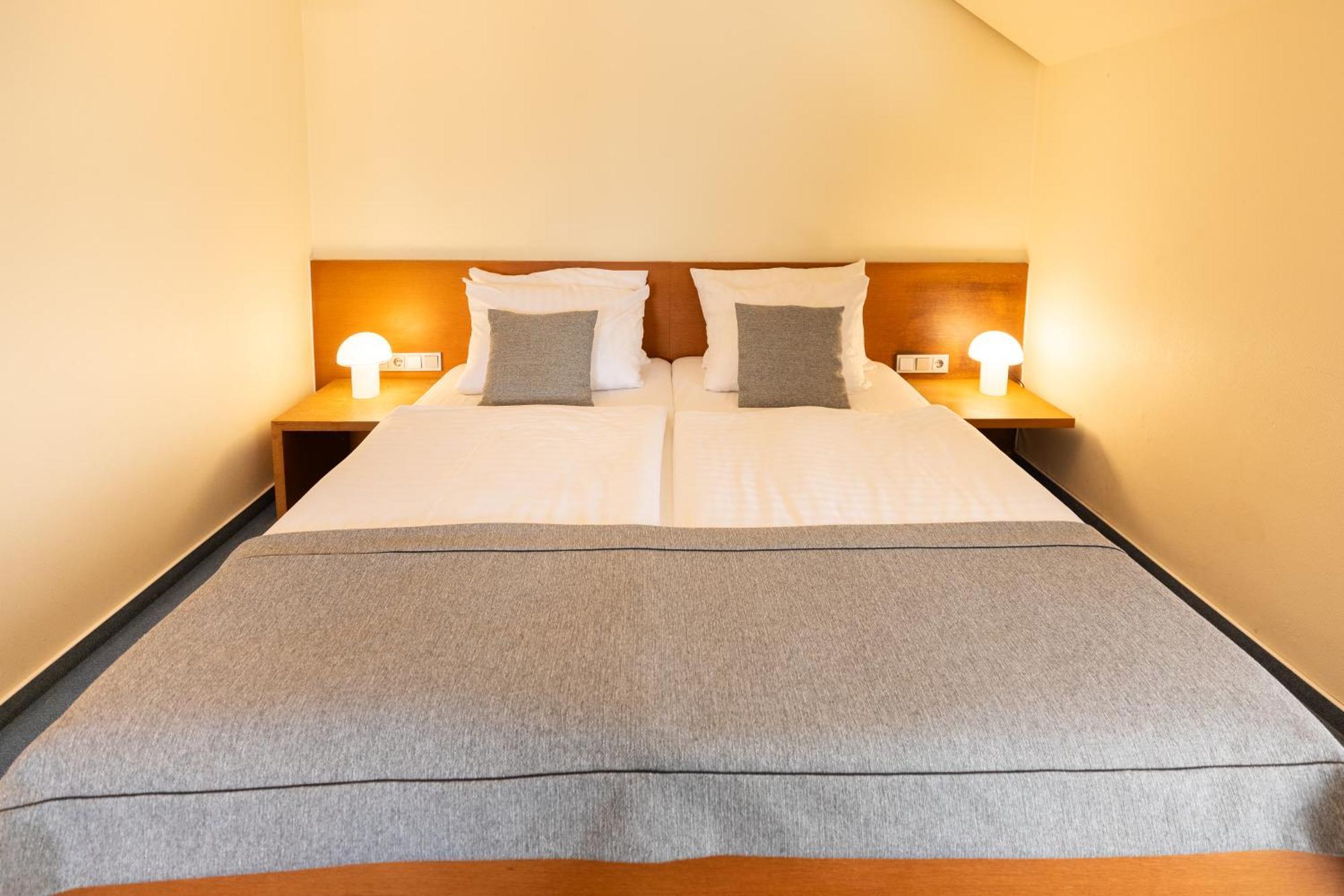 Select Hotel Silence Garden Koeln Ngoại thất bức ảnh