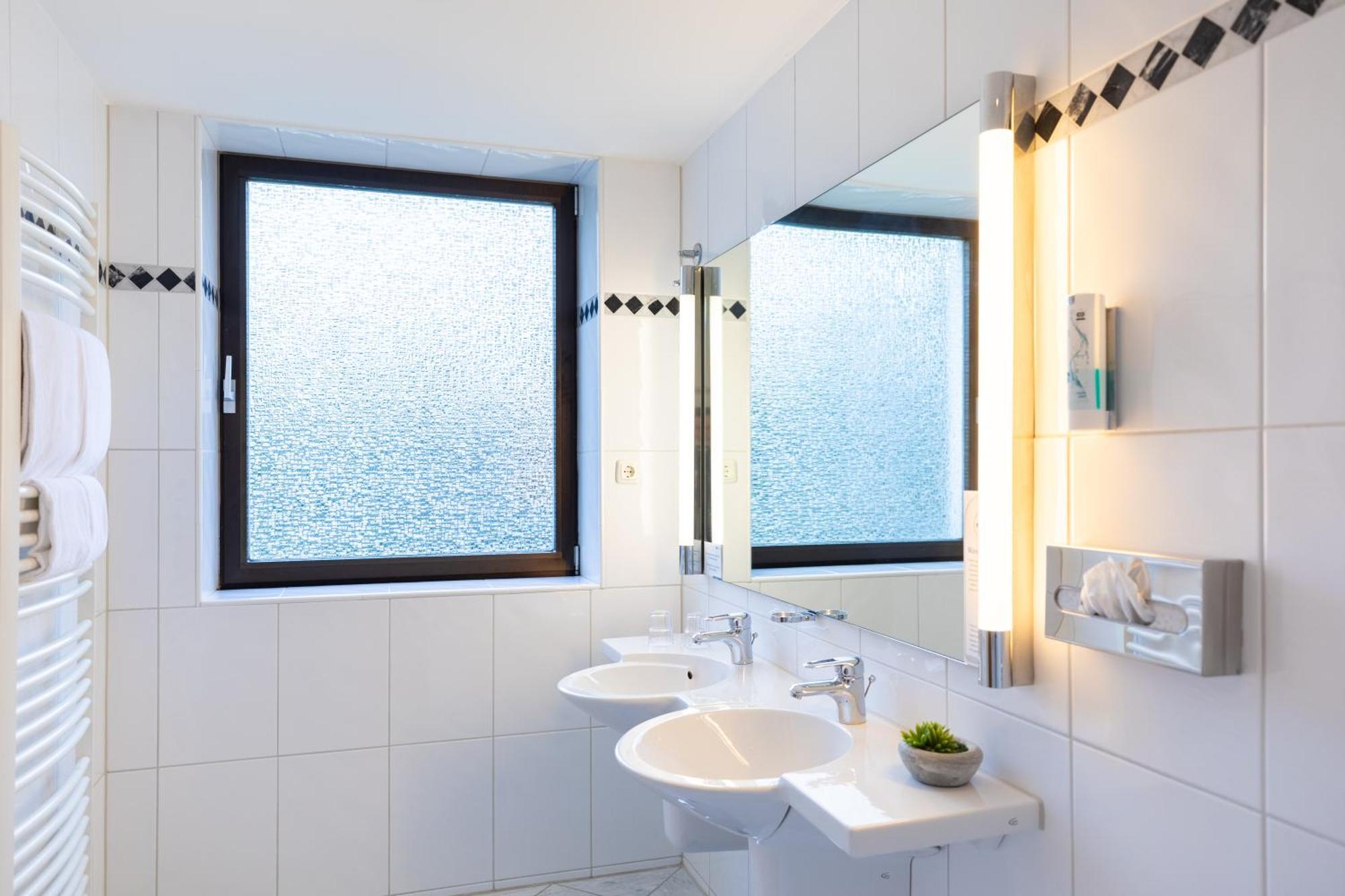 Select Hotel Silence Garden Koeln Ngoại thất bức ảnh