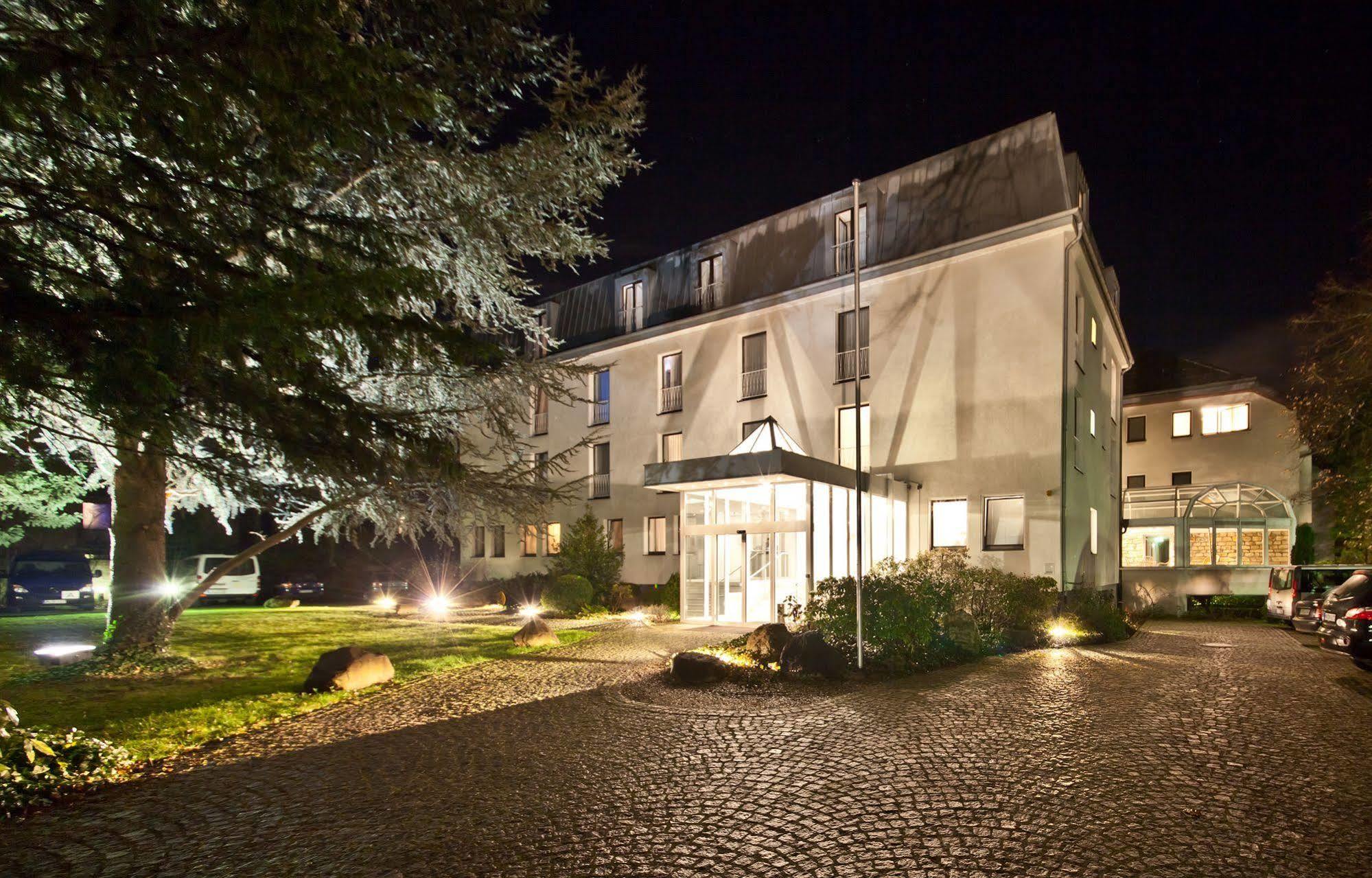 Select Hotel Silence Garden Koeln Ngoại thất bức ảnh